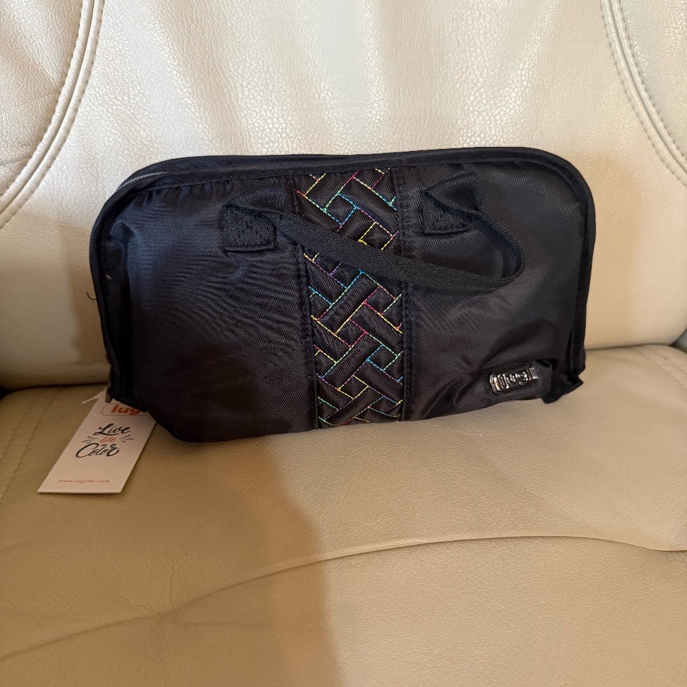Lug Flash with Handles in Black Rainbow Stitch